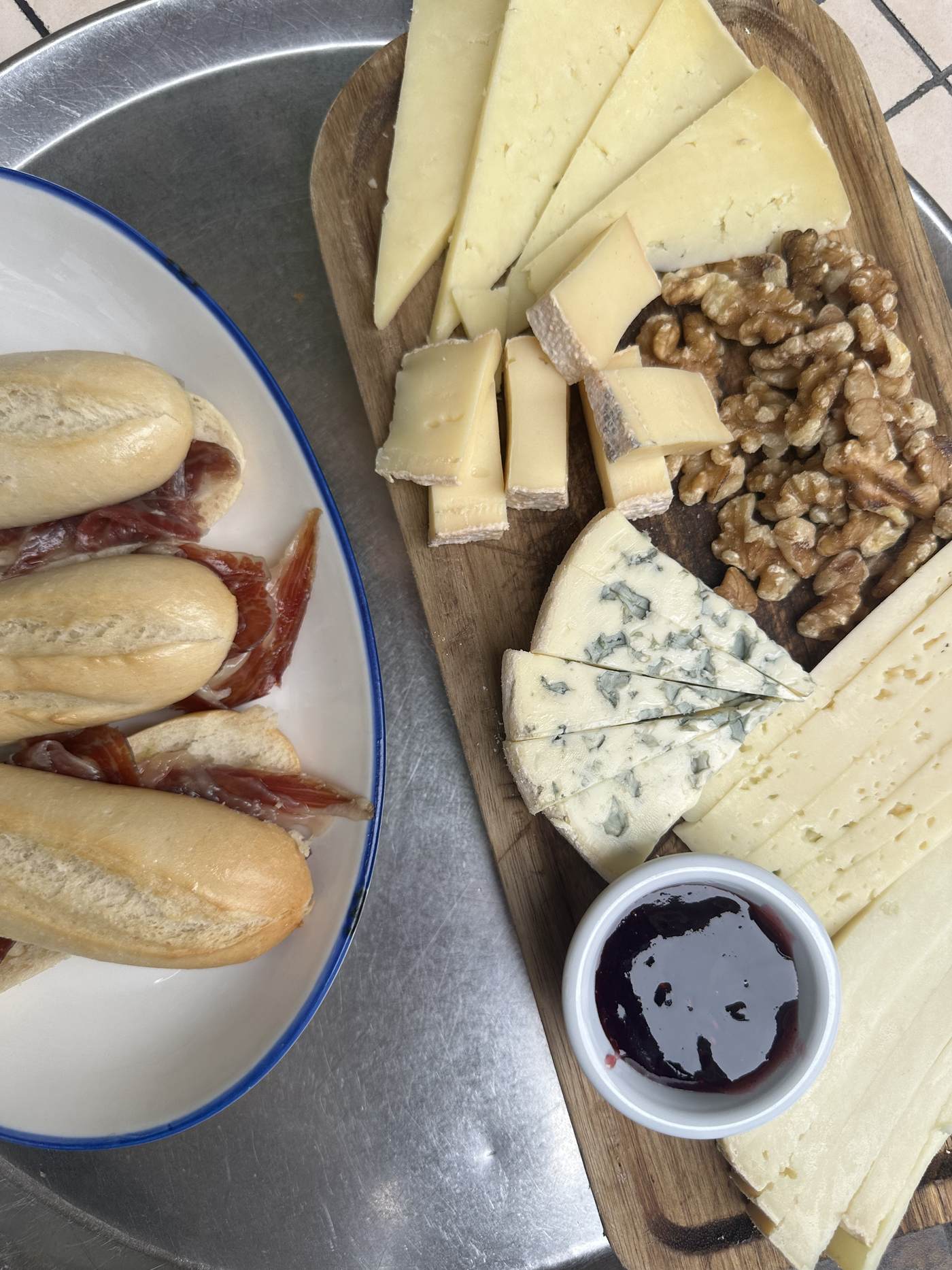 Cheese board on the terrace of Hotel Palacete