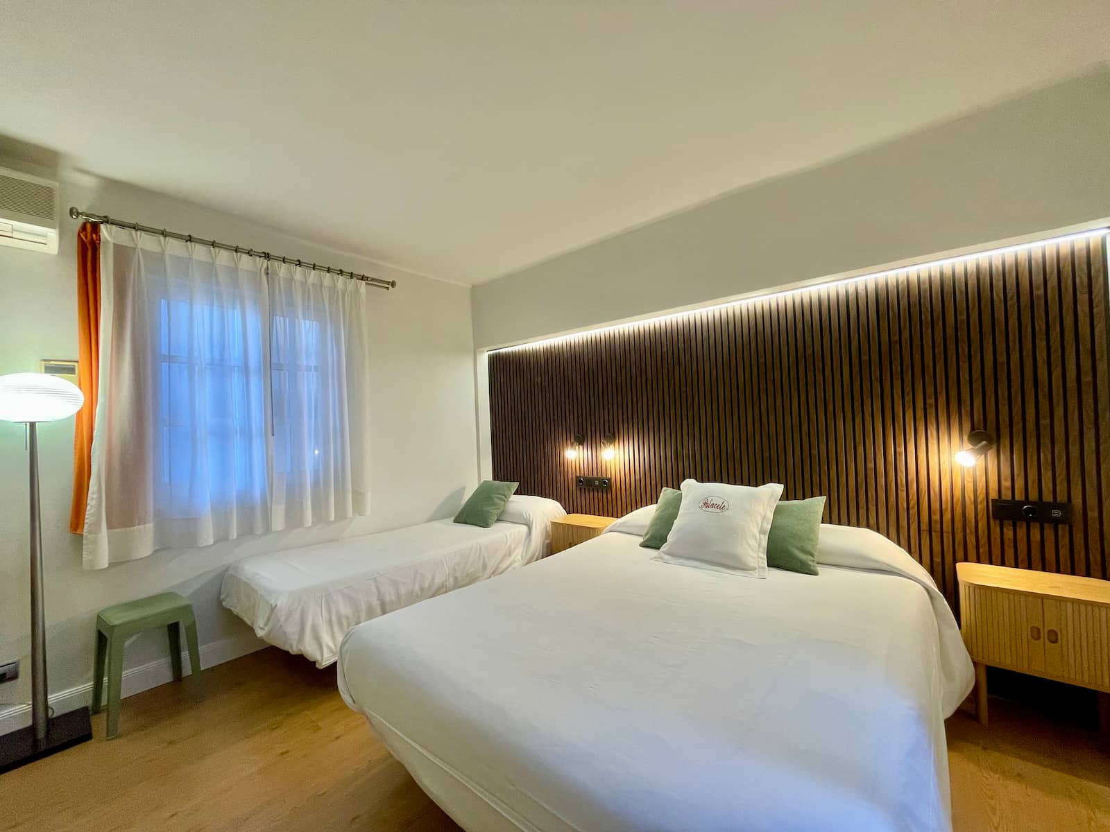 Chambre triple de l'Hotel Palacete
