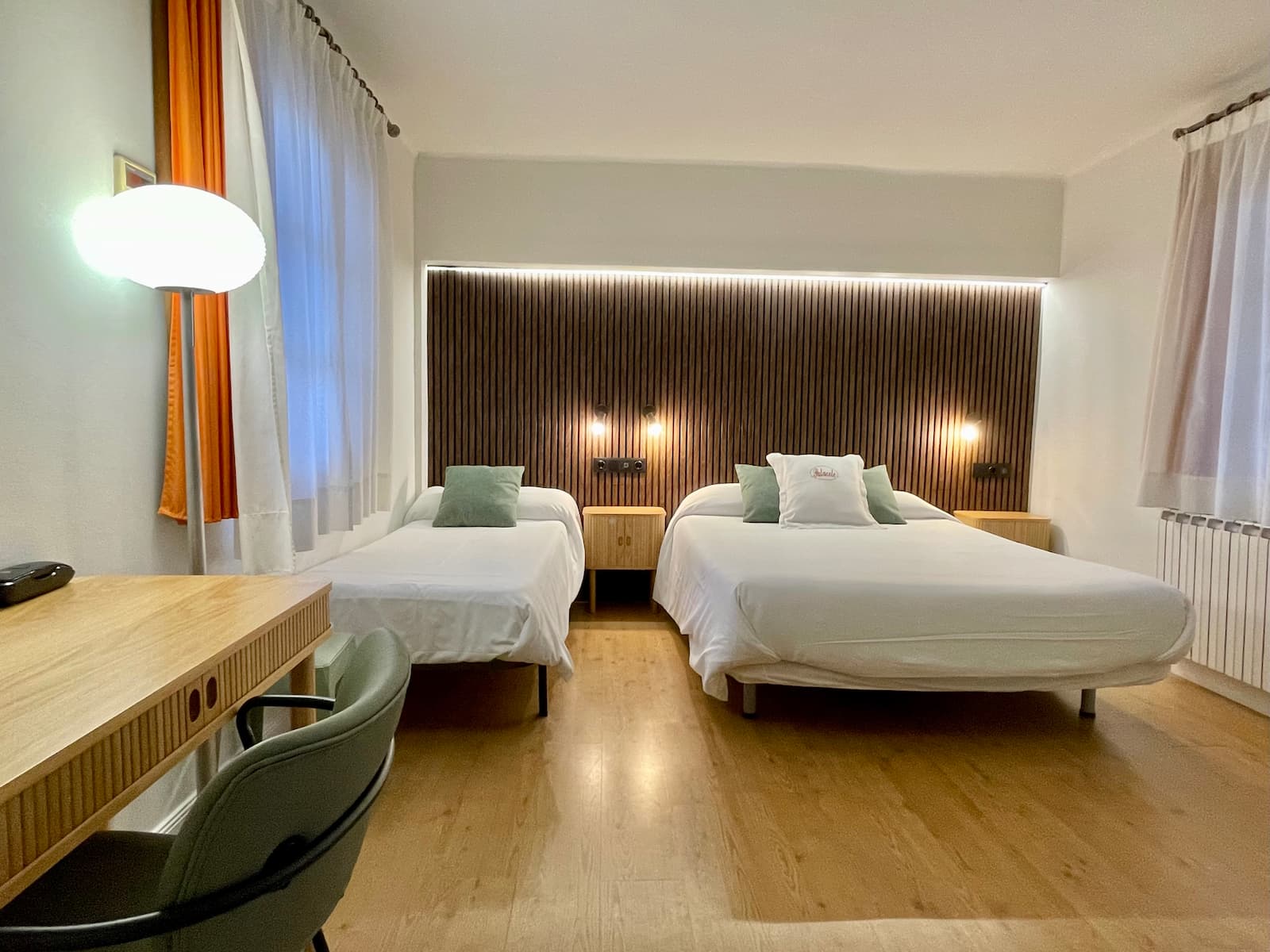 Chambre triple de l'Hotel Palacete
